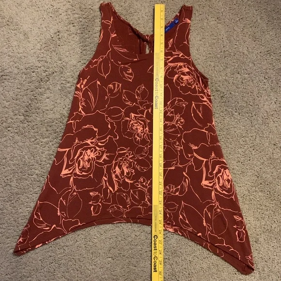 Tank - Picture 4 of 8